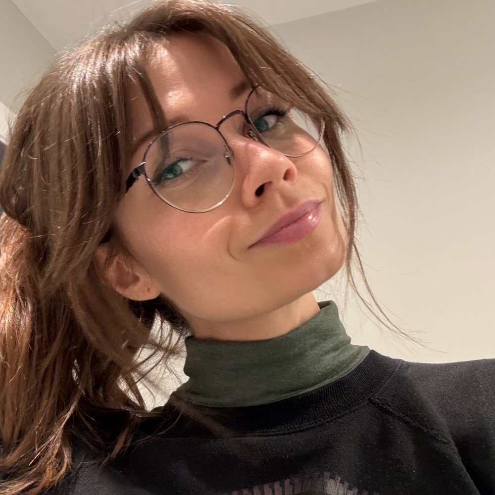 Meet your Posher, Jenn